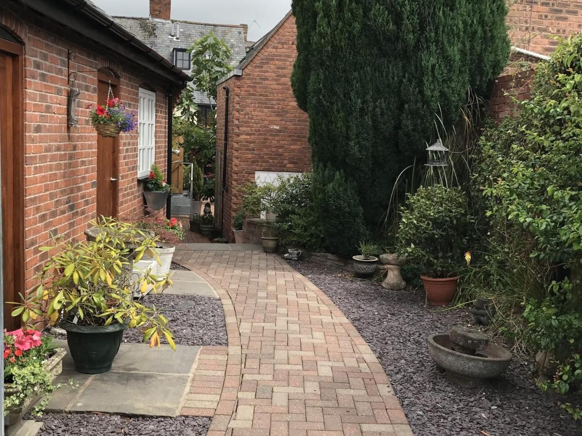 Sebastians Hotel Oswestry Exterior photo